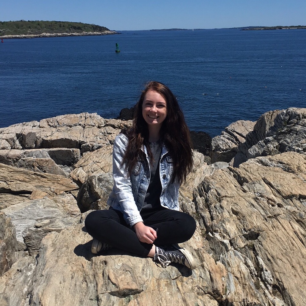 Meet your Posher, Holly